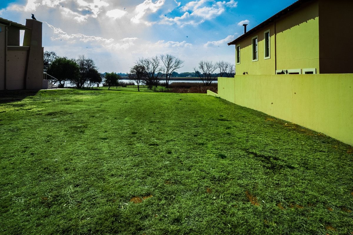 Last Remaining Waterfront Vacant Stand - Club Milos Lifestyle Estate - Photo 5