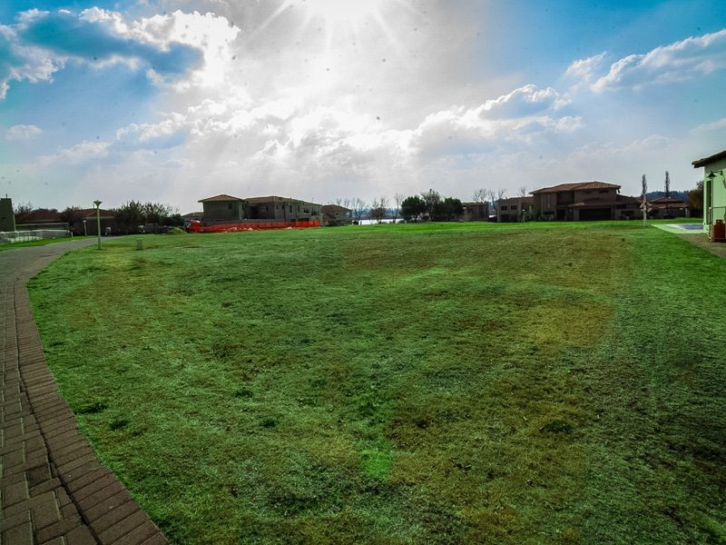 Get Out of Town - Build a Home on the Vaal River - Photo 3