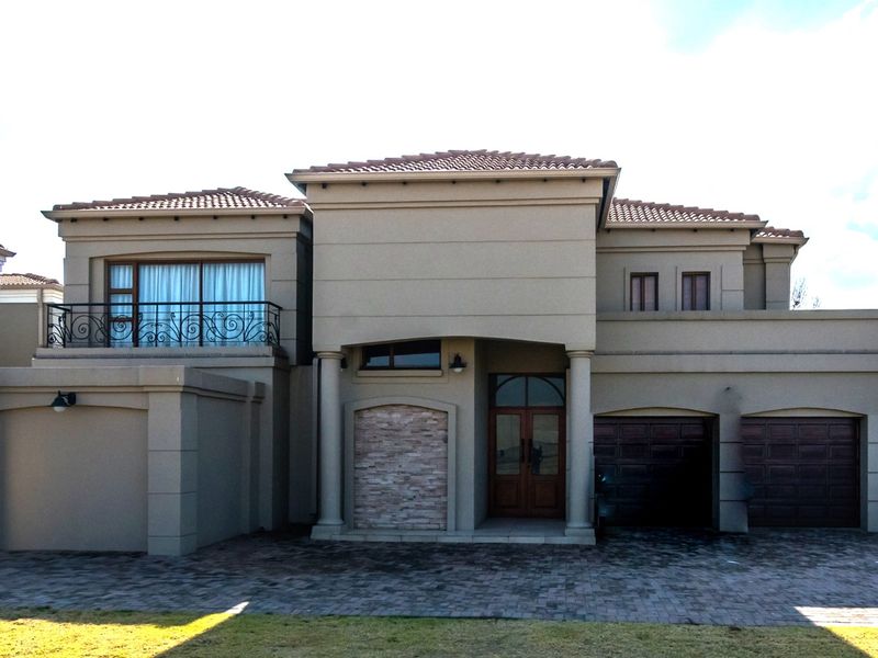 Newly Listed River Front Property - Gated Community - Photo 2