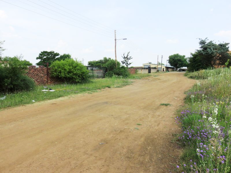 Commercial Land for Development in Deneysville, Vaal Dam. - Photo 2