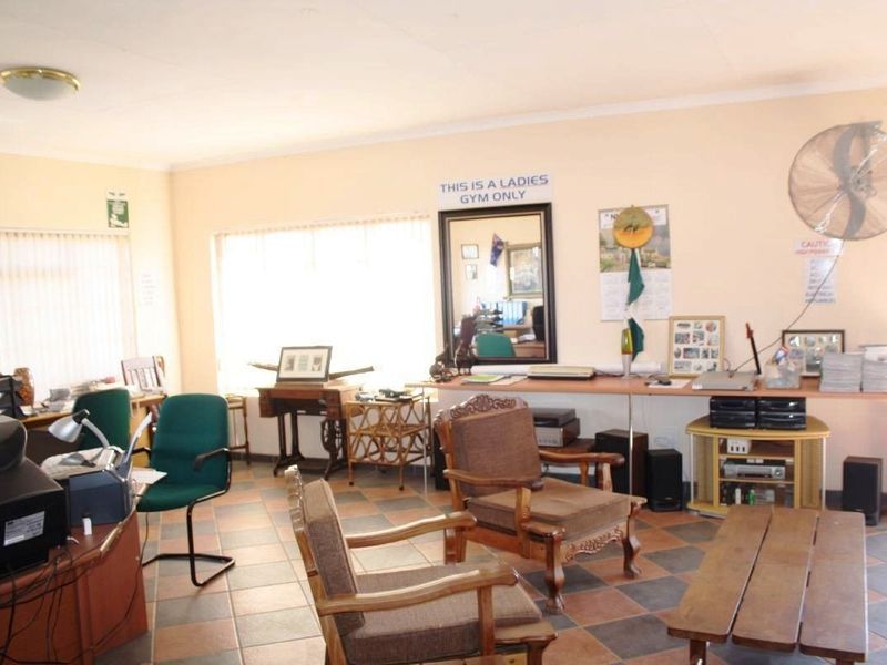 Deneysville CBD prime dual-use property for sale, Vaal Dam - Photo 5