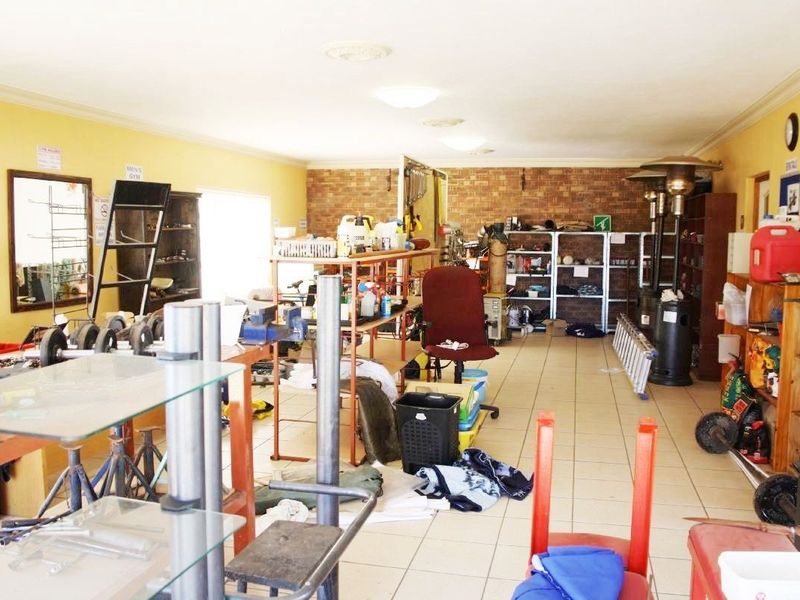 Deneysville CBD prime dual-use property for sale, Vaal Dam - Photo 3