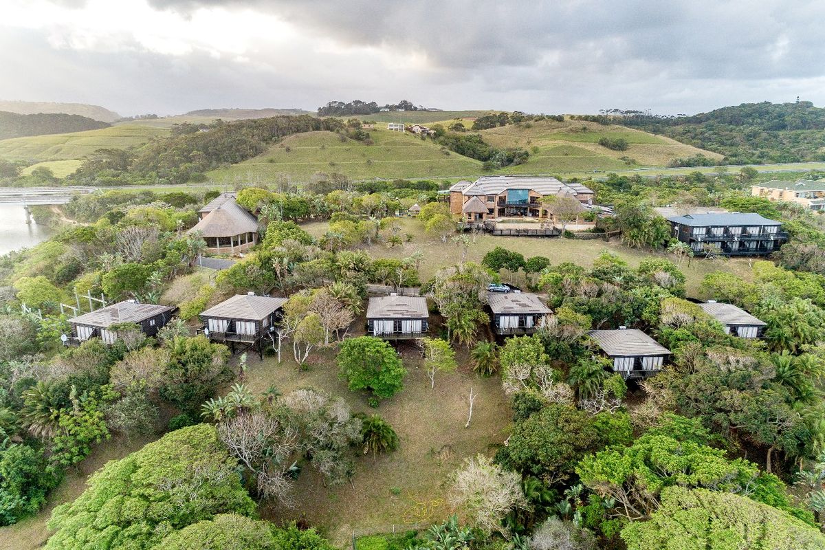 Luxury Coastal Retreat with Endless Potential - Photo 3