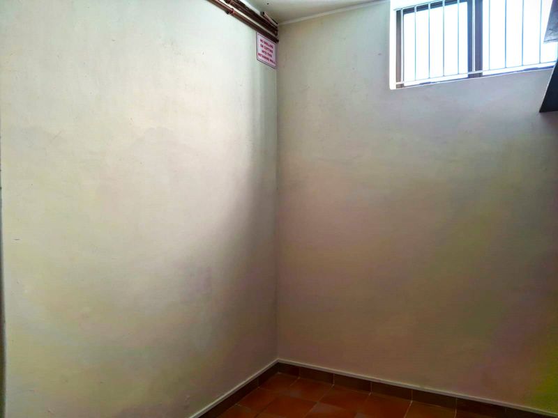 Lovely Commercial space to let - Photo 4