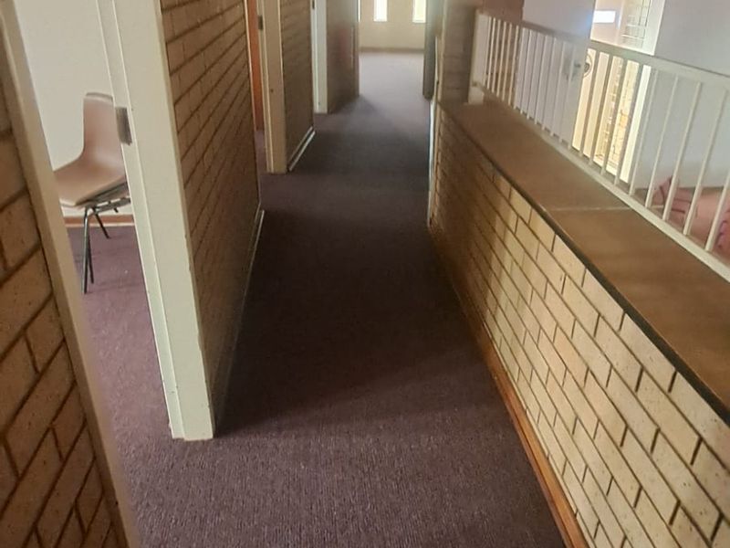 Office/Classrooms To Rent in Noordheuwel - Photo 4