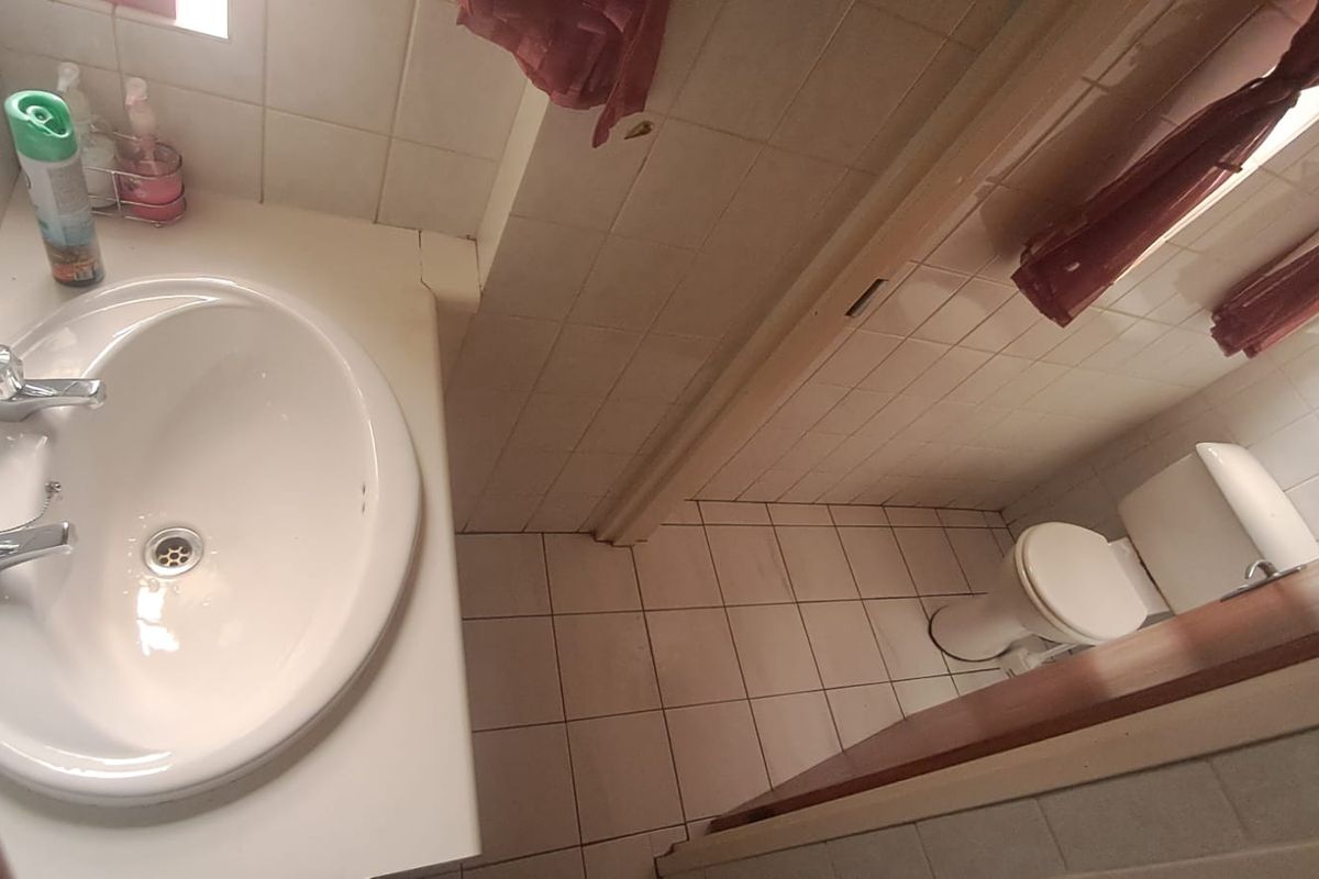 Office/Classrooms To Rent in Noordheuwel - Photo 3