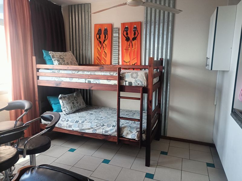 LUXURY APARTMENT - Photo 9