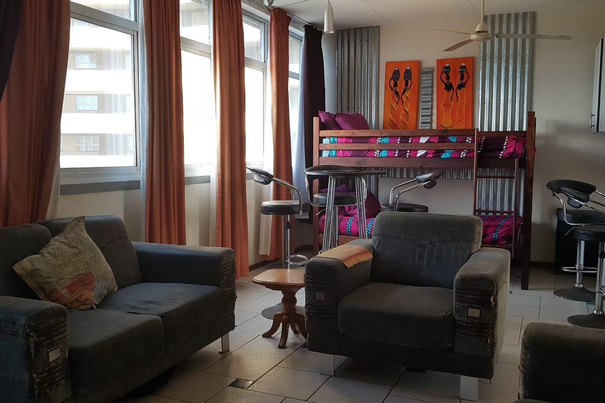 LUXURY APARTMENT - Photo 4