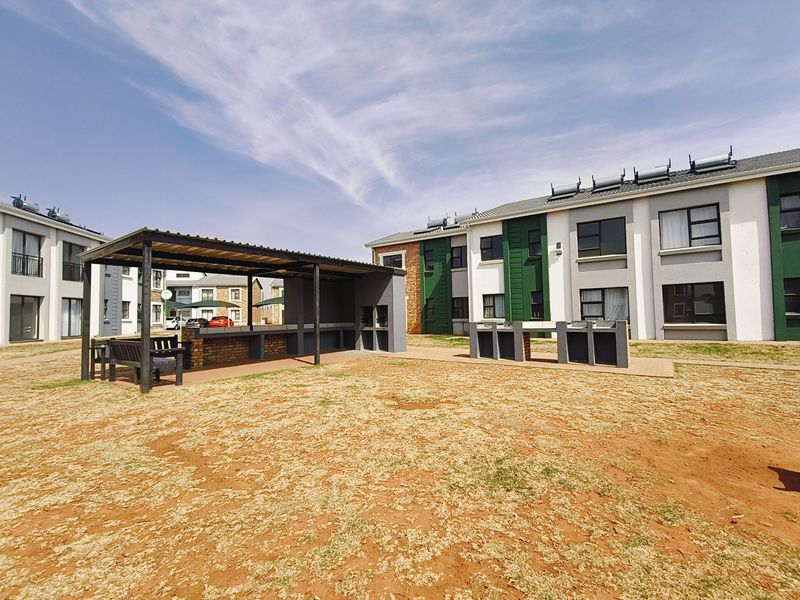 🏡 Find Your Perfect Home at Idube Lifestyle Village Where Style, Security & Community Come Together - Photo 3