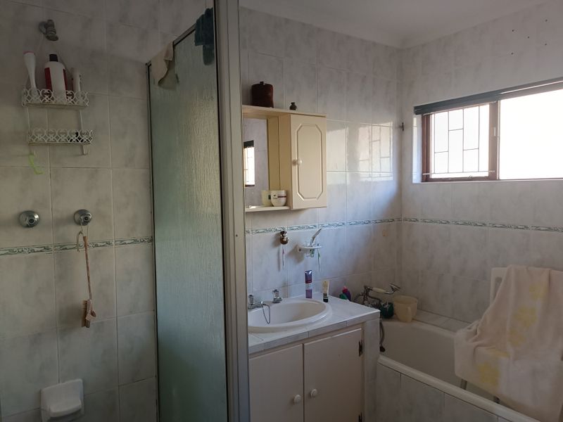 DREAM FAMILY HOME - Photo 5