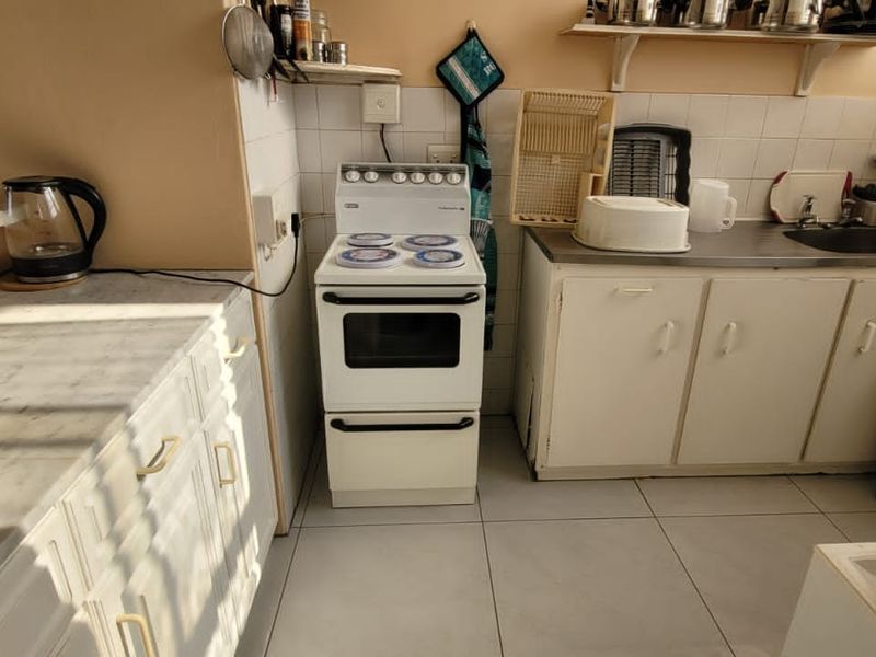 Enjoy the Best of Both Worlds - Photo 4