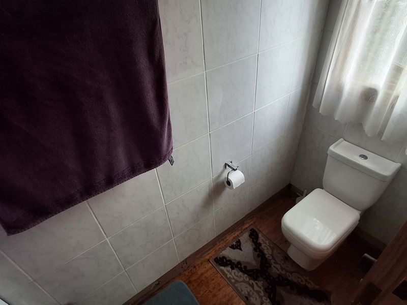 Coastal Living Meets Modern Comfort - Photo 10