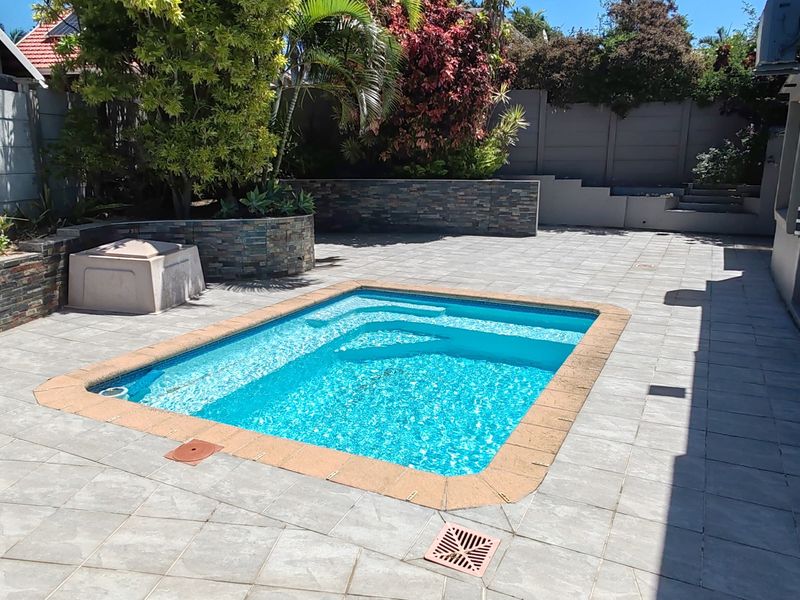 Exceptional Coastal Residence with panoramic Sea Views for sale in Uvongo - Photo 5