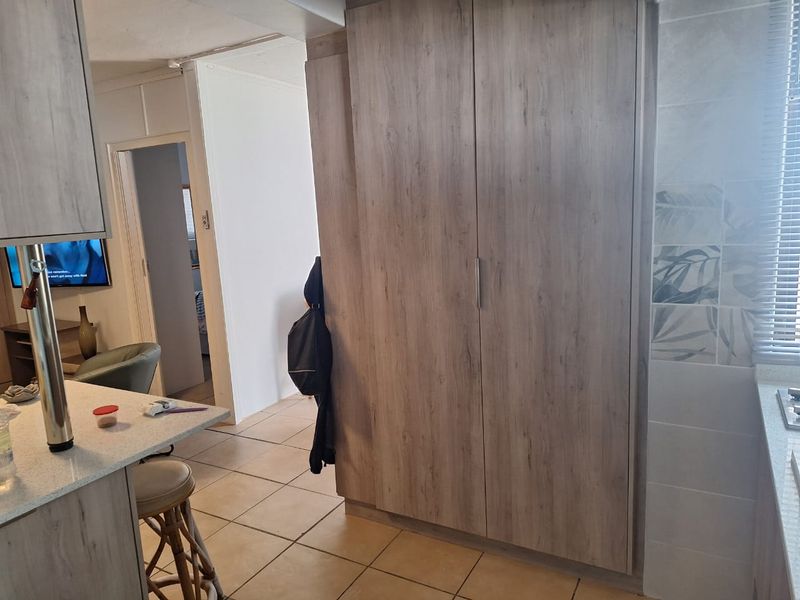 4 Bedroom Coastal Gem with amazing seaview, for sale in Manaba  Beach - Photo 8