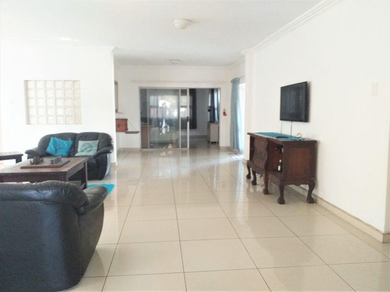 Apartment Rental Monthly In Amanzimtoti - Photo 6