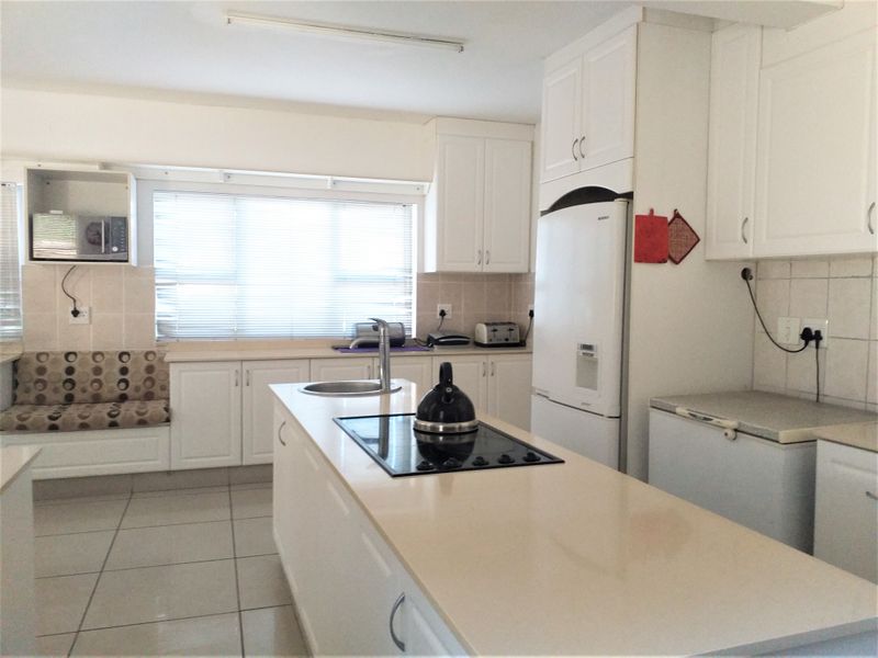 Apartment Rental Monthly In Amanzimtoti - Photo 4
