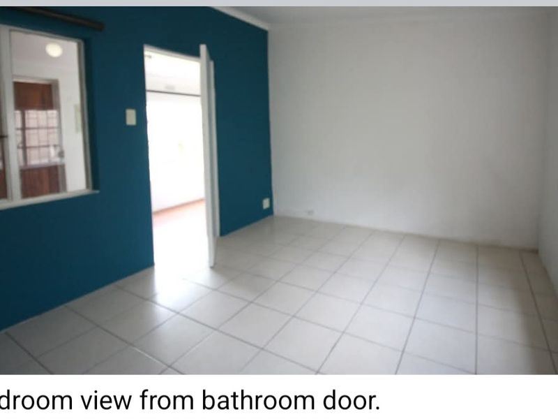 Neat Garden Flatlet to Rent in Krugersdorp North - Photo 5