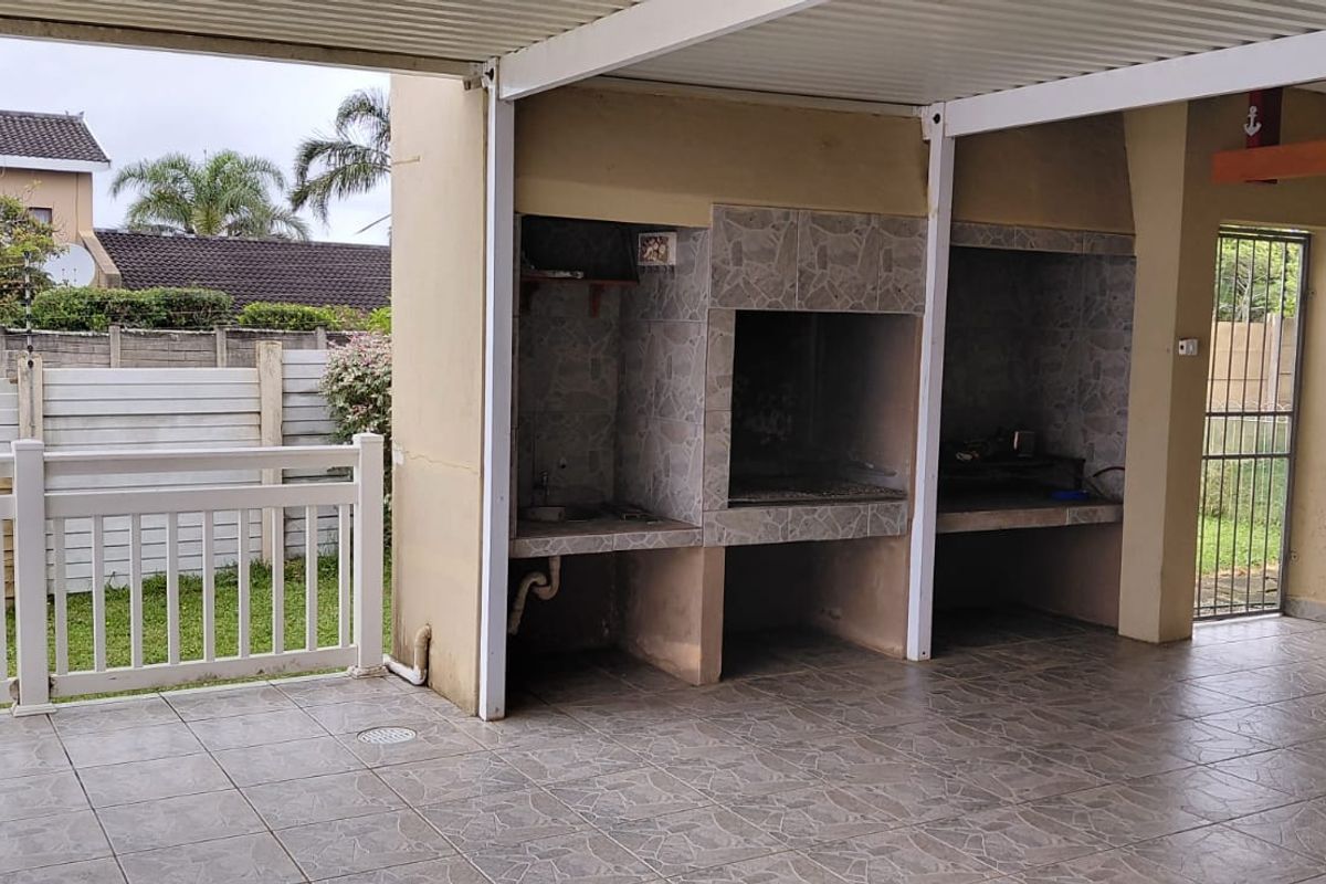 Paradise in Uvongo - Photo 3