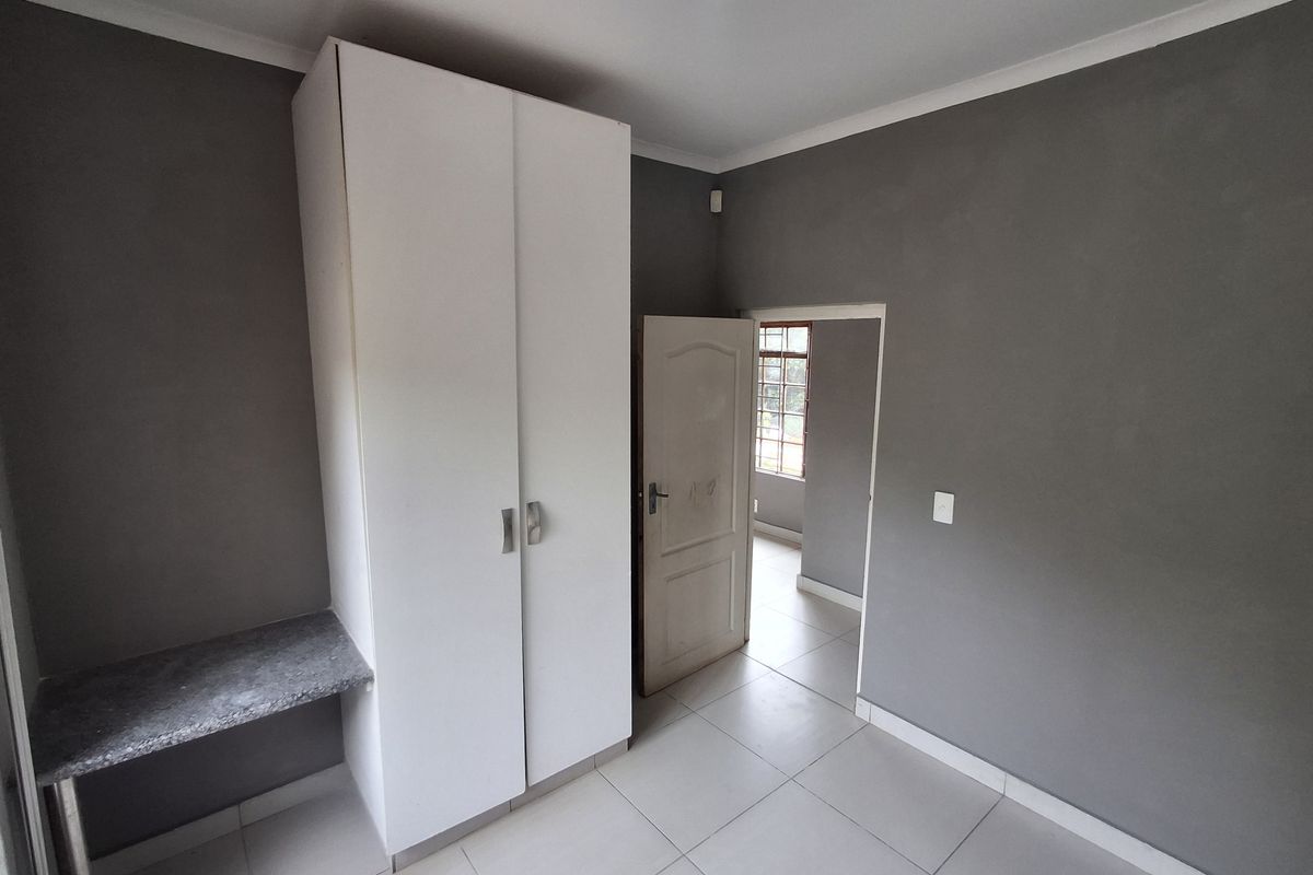 3 BEDROOM HOUSE FOR SALE IN RAMSGATE - Photo 5