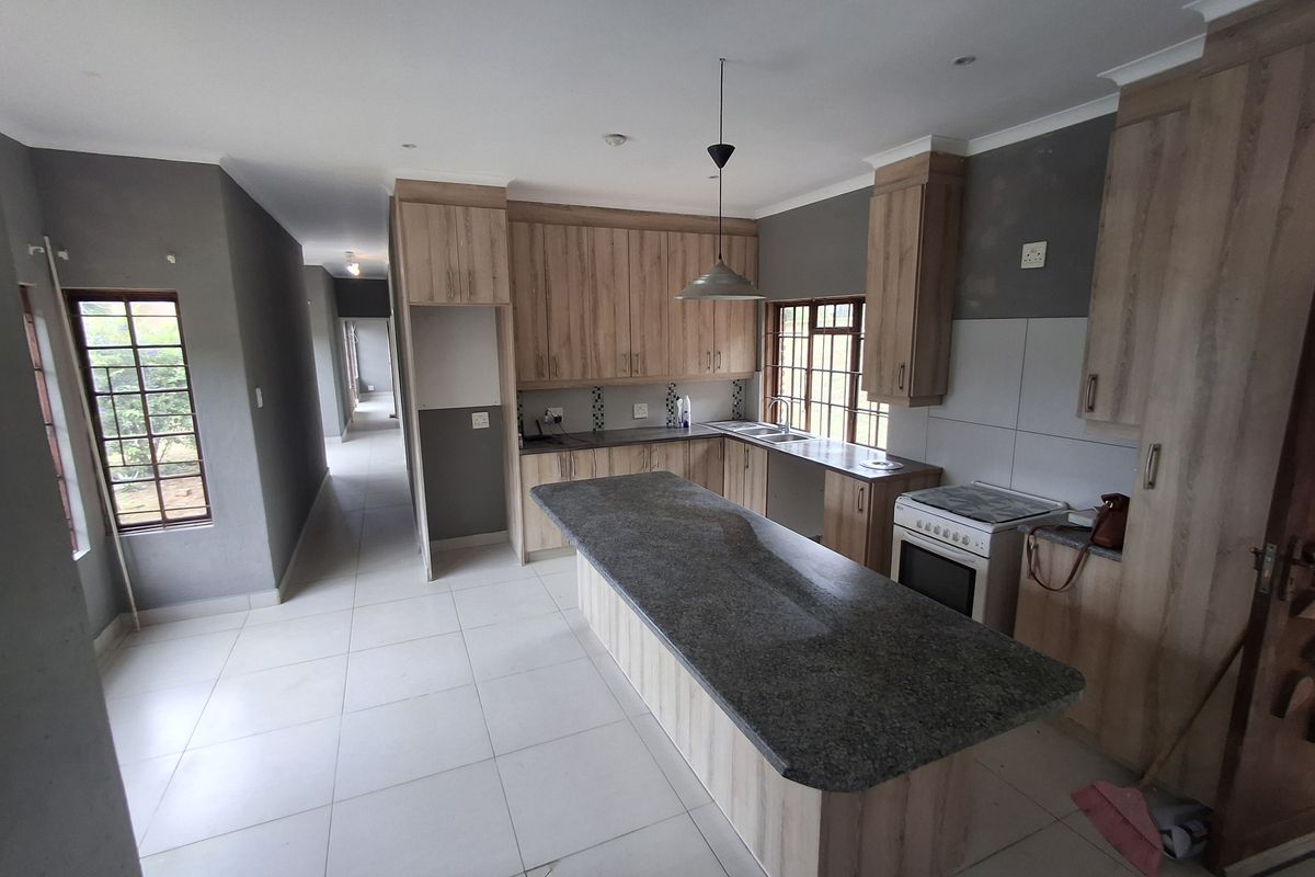 3 BEDROOM HOUSE FOR SALE IN RAMSGATE - Photo 4