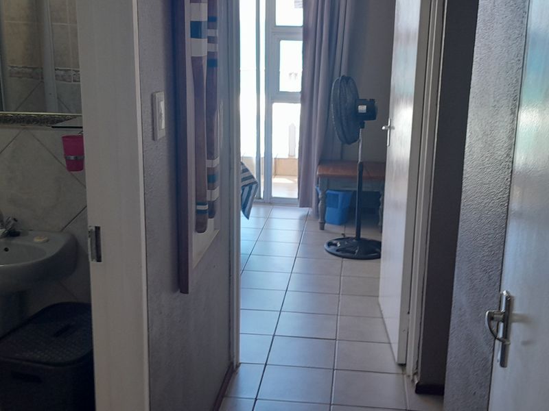 Stylish Oceanfront Living In The Heart Of Margate - Photo 6