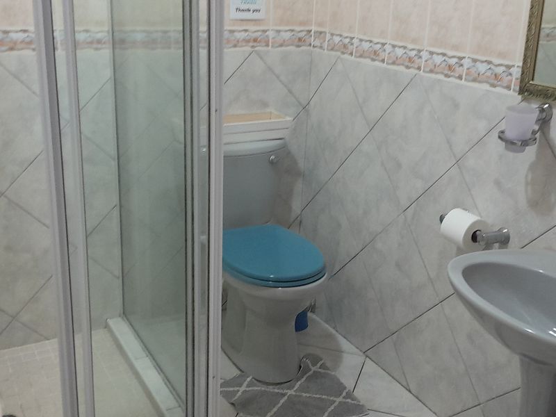 Stylish Oceanfront Living In The Heart Of Margate - Photo 7