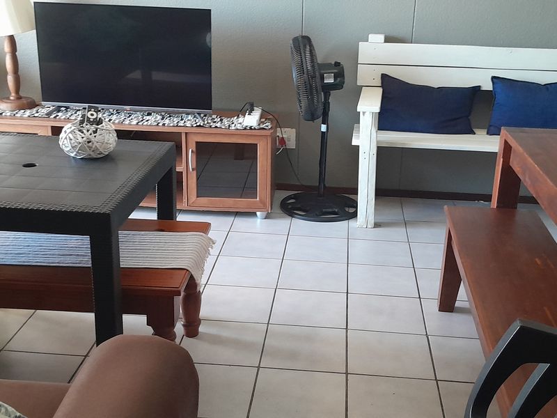 Stylish Oceanfront Living In The Heart Of Margate - Photo 4