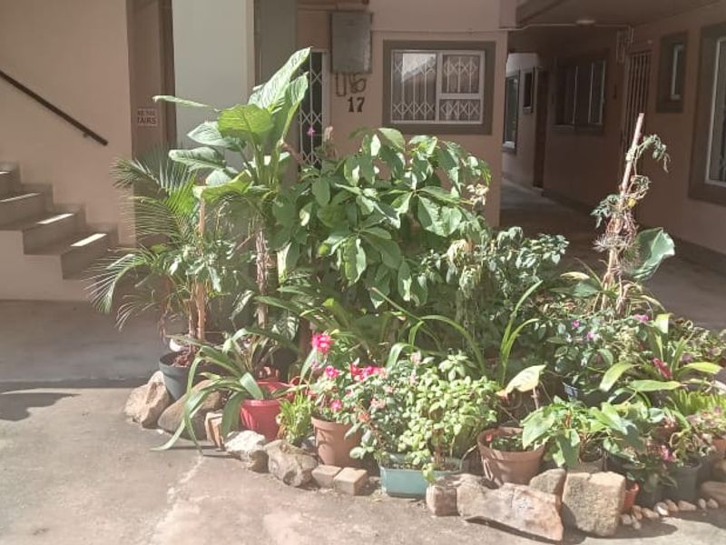 Beautiful Ground Floor Unit in Coastal Uvongo - Photo 3