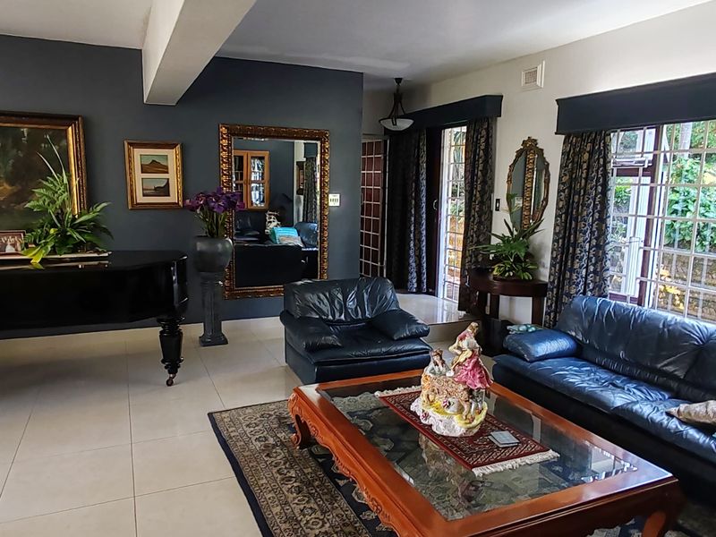 Luxurious Coastal gem with Elite lifestyle amenities for sale in the heart of St. Michaels, Margate - Photo 8