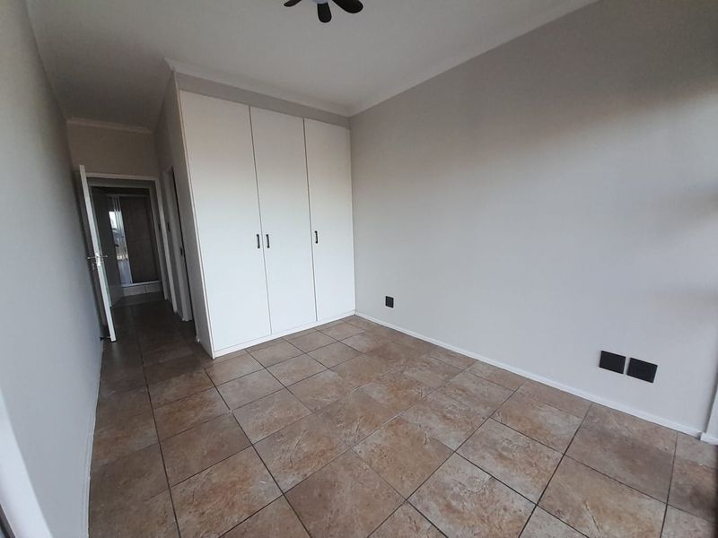 Apartment Rental Monthly In Kingsburgh - Photo 5