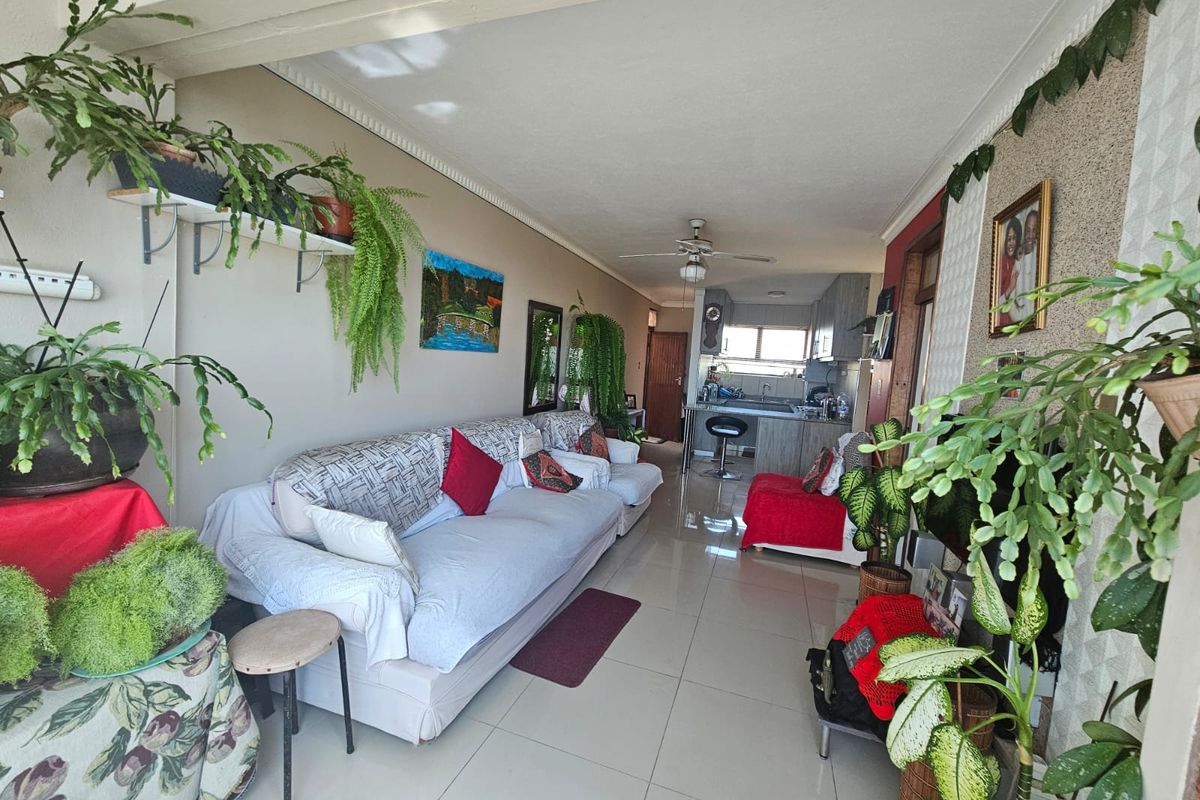 **Holiday or Retirement? Experience It in Style!** - Photo 5