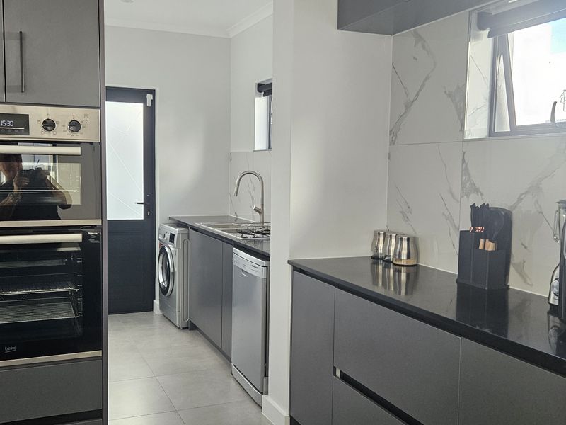 House For Sale In Blouberg - Photo 8
