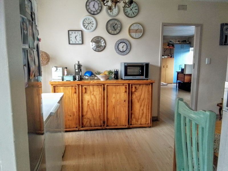 Immaculate 3 Bedroom house now available! - Photo 7