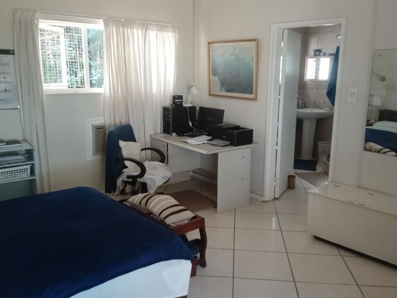 Beautiful House Divided in 3 Flatets - Photo 10