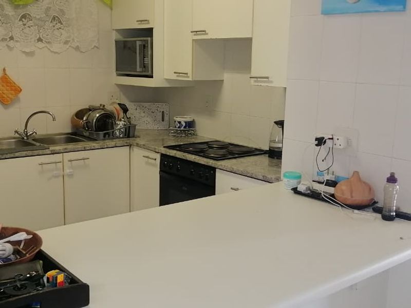 calm, clean and comfortbly yours reduced - Photo 5