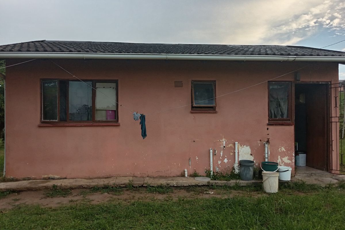 House For Sale In Amanzimtoti - Photo 3