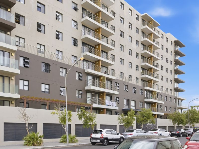 Luxury City Living & Investment Opportunity | Chapel Towers - Photo 2