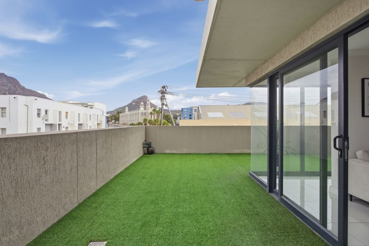 Luxury City Living & Investment Opportunity | Chapel Towers - Photo 4