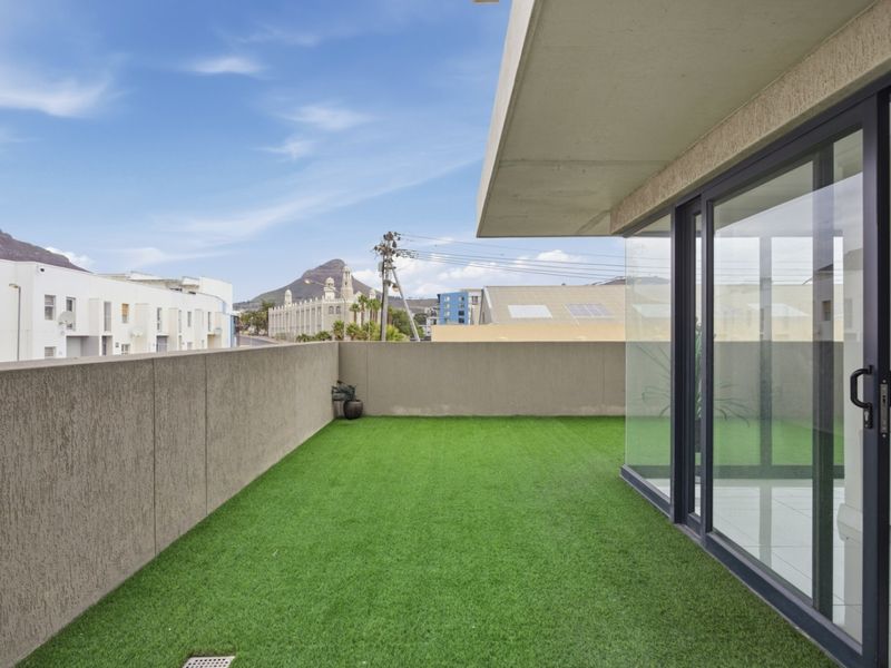 Luxury City Living & Investment Opportunity | Chapel Towers - Photo 4