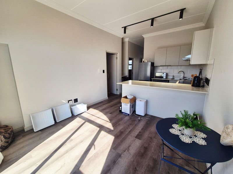 **Opulent Urban Oasis in null, Cape Town** - Photo 3