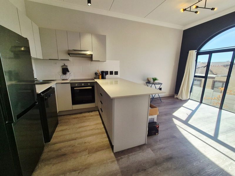 **Opulent Urban Oasis in null, Cape Town** - Photo 4