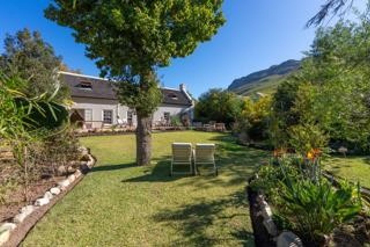 5-Bedroom Sanctuary in Greyton - Photo 3