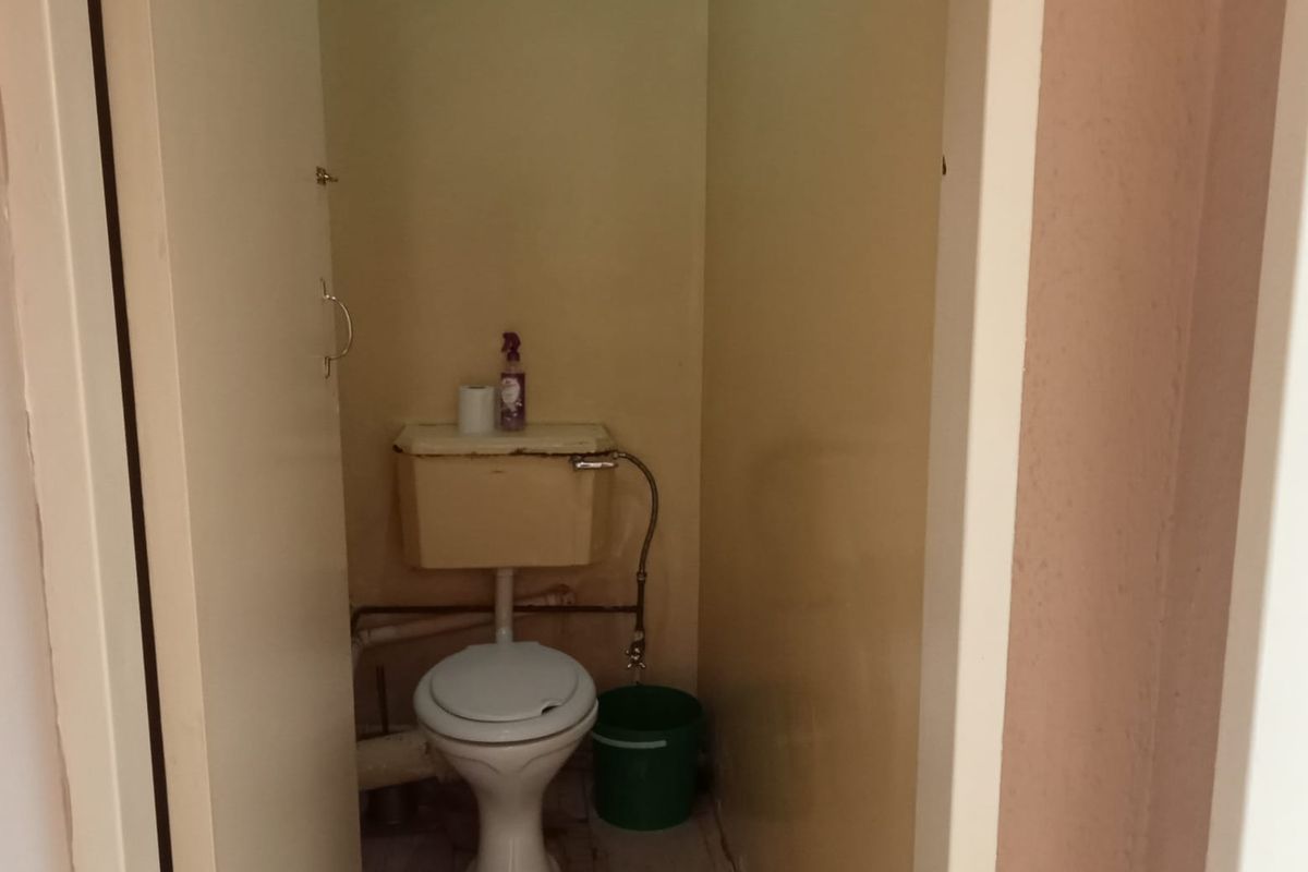 2 Bedroom Apartment for Sale - Photo 3