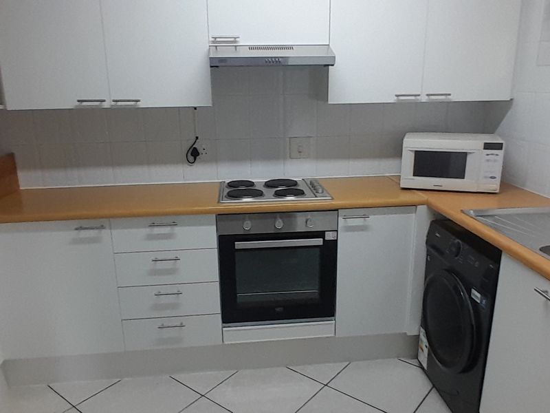 Newly  Renovated unit - Photo 2
