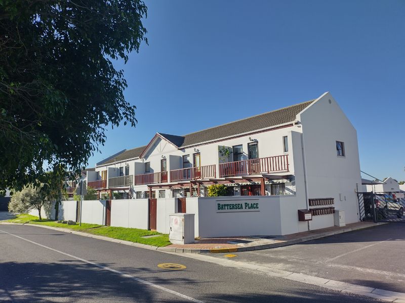 Townhouse For Sale In Blouberg - Photo 3