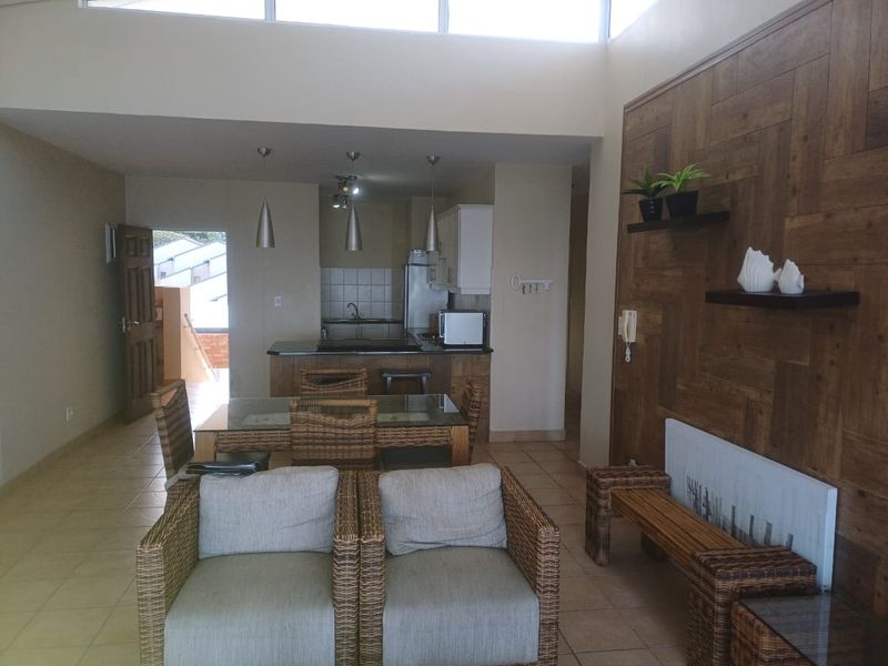 beach front3 Bedroom Renovatr's dream - Photo 4