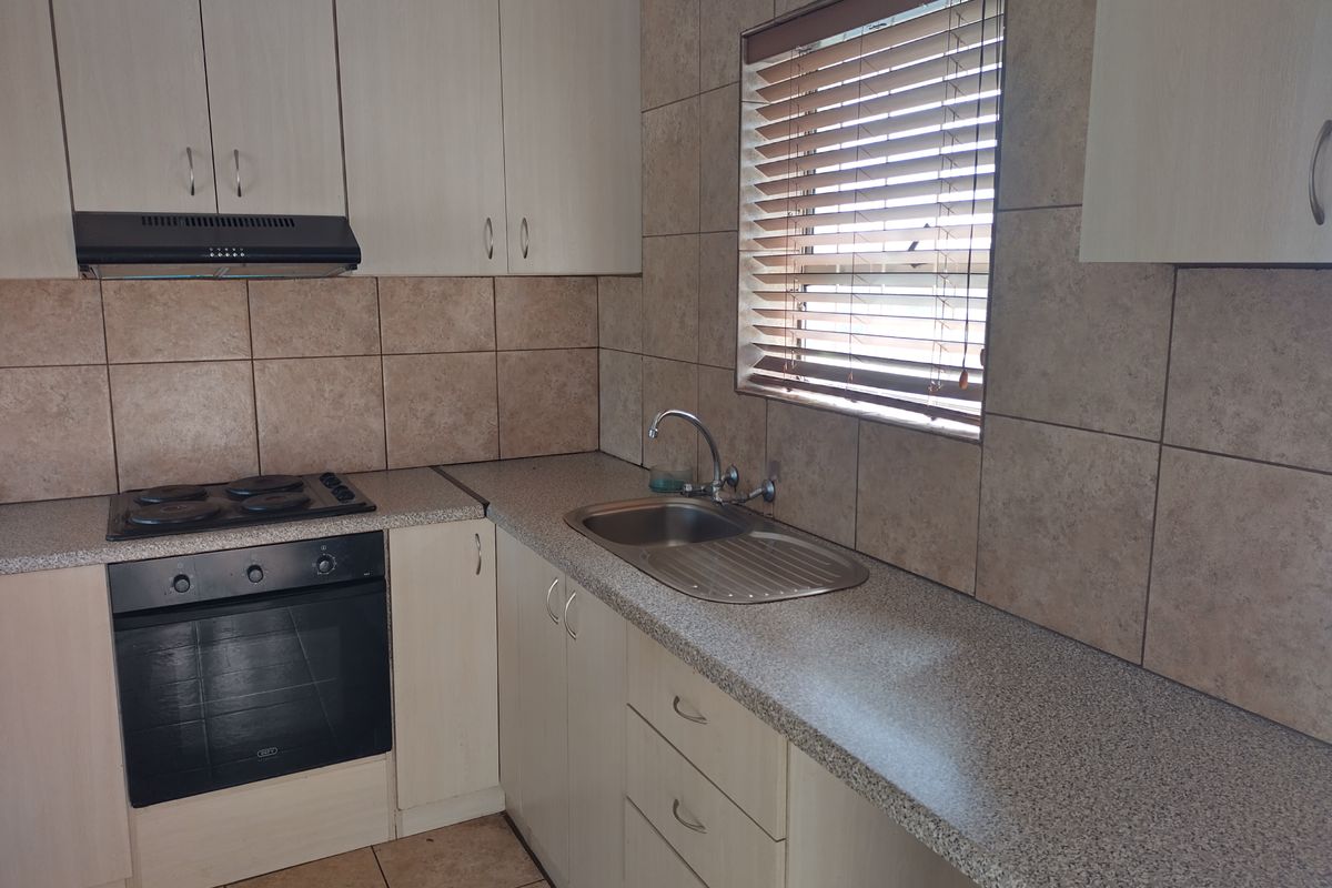 Apartment For Sale In Blouberg - Photo 5