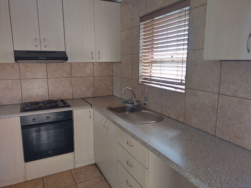 Apartment For Sale In Blouberg - Photo 5
