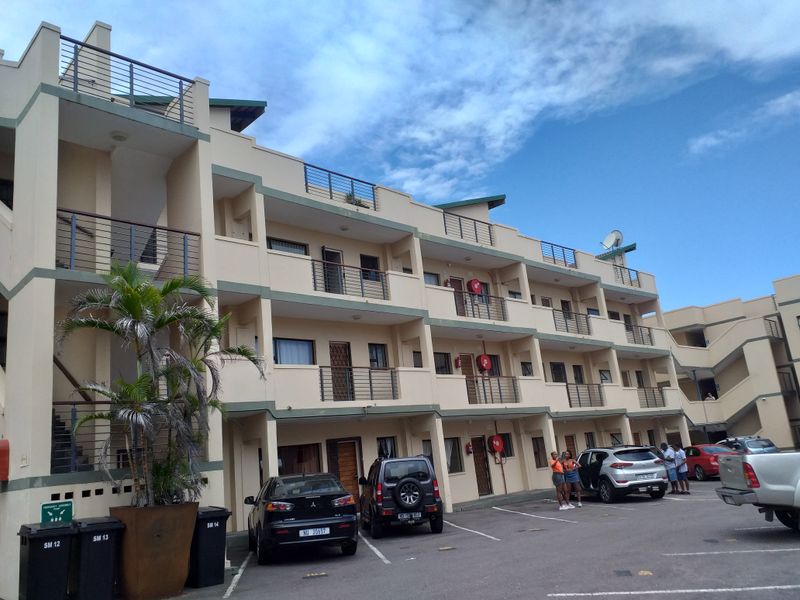 Close to the Beach Apartment in a Secure Complex in Winkelspruit - Photo 1