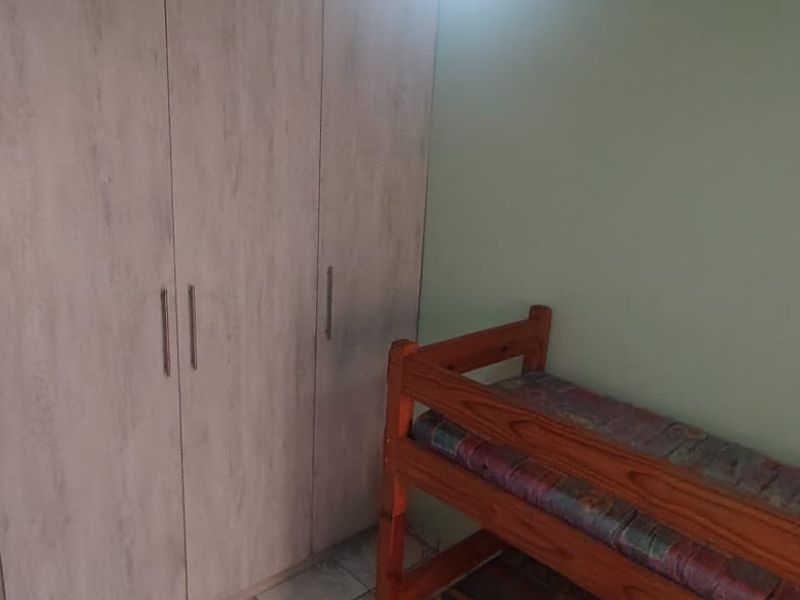 Fully Furnished Coastal Apartment with Stunning Sea Views for sale just 50 Metres from the Beach! - Photo 8